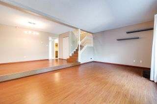 Photo 11: 52 10391 NO 3 Road in Richmond: Broadmoor Townhouse for sale in "Maple Village" : MLS®# R2731138