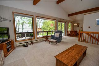 Photo 8: 141 Campbell Beach Road in Kawartha Lakes: Rural Carden House (1 1/2 Storey) for sale : MLS®# X4468019