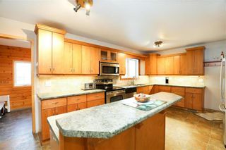 Photo 13: 220 DODDS Road in Headingley: Headingley North Residential for sale (5W)  : MLS®# 202325653