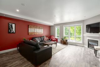 Photo 2: 5 1261 MAIN Street in Squamish: Downtown SQ Townhouse for sale in "SKYE" : MLS®# R2473764