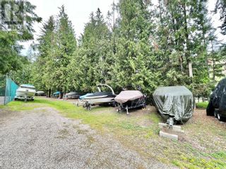 Photo 6: 202 97A Highway Unit# 29 in Sicamous: Recreational for sale : MLS®# 10311205