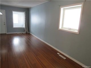 Photo 3: 435 Trent Avenue in WINNIPEG: East Kildonan Residential for sale (North East Winnipeg)  : MLS®# 1404047