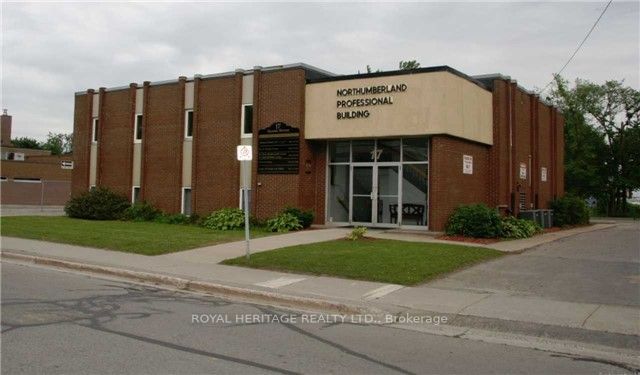 Main Photo: 17 Queen Street: Cobourg Property for lease : MLS®# X6150976
