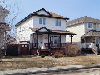 Main Photo: 719 Denham Place in Saskatoon: Hampton Village Residential for sale : MLS®# SK965213