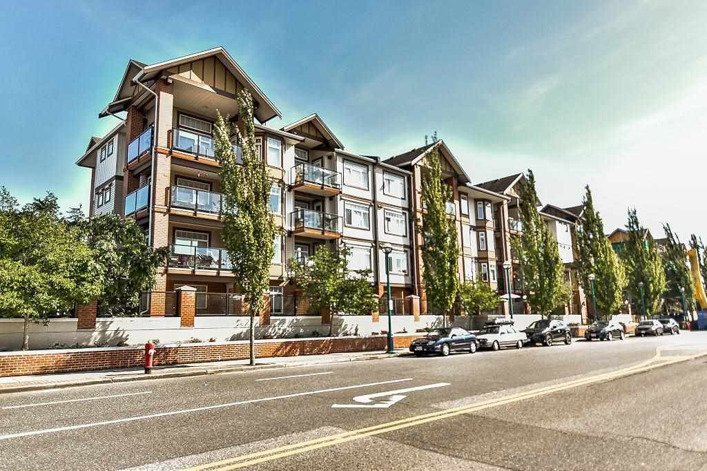 Main Photo: 336 5660 201A STREET in : Langley City Condo for sale : MLS®# R2206324