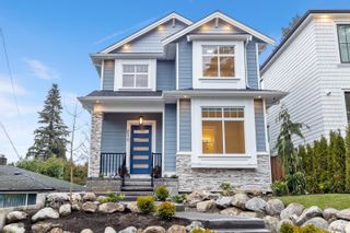 Photo 2: 211 MOUNT ROYAL Drive in Port Moody: College Park PM House for sale : MLS®# R2748495