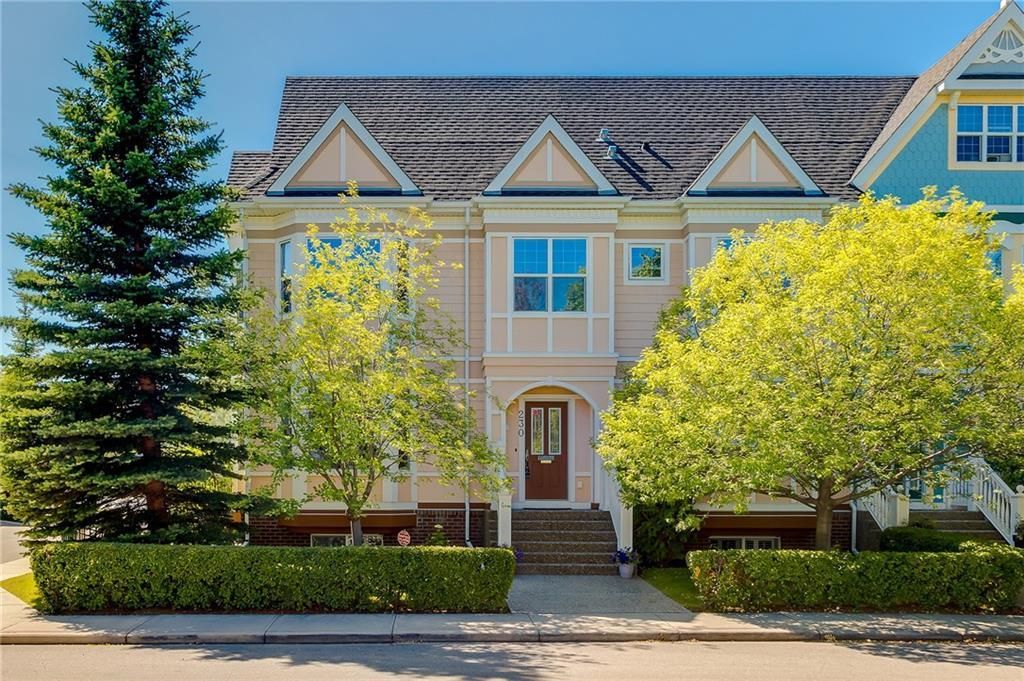 Main Photo: 230 SOMME Avenue SW in Calgary: Garrison Woods Row/Townhouse for sale : MLS®# C4261116
