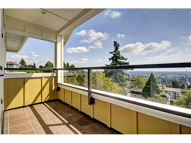 Photo 14: Photos: 5235 EMPIRE DR in Burnaby: Capitol Hill BN House for sale (Burnaby North)  : MLS®# V1051365