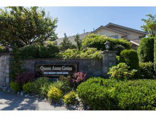 Photo 2: 98 9012 WALNUT GROVE Drive in Langley: Walnut Grove Townhouse for sale in "Queen Anne Green" : MLS®# R2456444