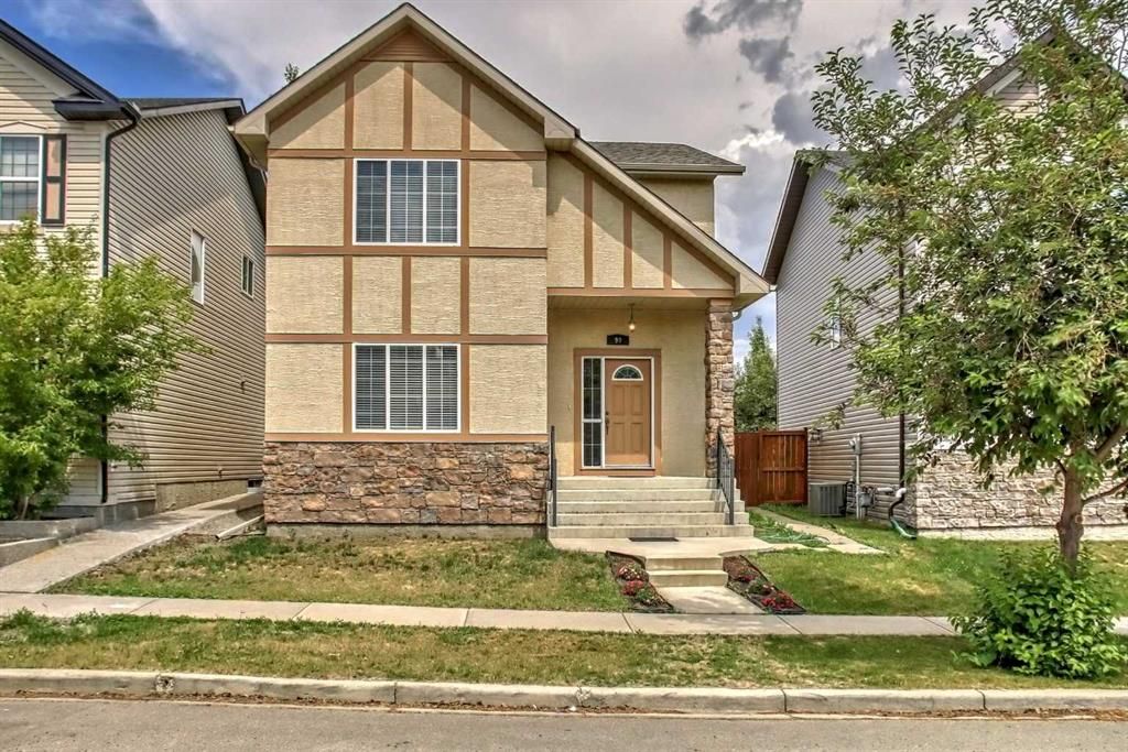 Main Photo: 90 Elgin Meadows Green SE in Calgary: McKenzie Towne Detached for sale : MLS®# A2055992