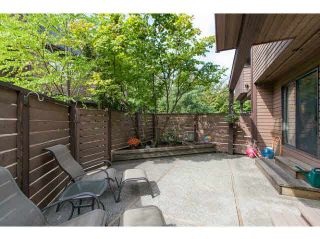 Photo 18: 3345 MOUNTAIN Highway in North Vancouver: Lynn Valley Townhouse for sale in "VILLAGE ON THE CREEK" : MLS®# V1141033