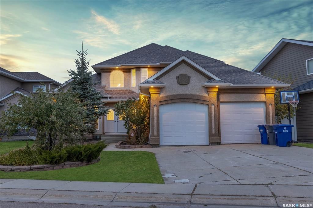 Main Photo: 166 Beechdale Crescent in Saskatoon: Briarwood Residential for sale : MLS®# SK910594