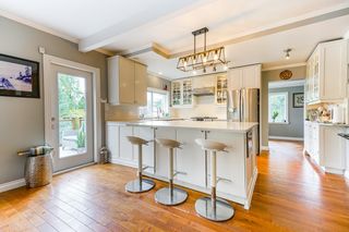 Photo 4: 4014 ROSE Crescent in West Vancouver: Sandy Cove House for sale : MLS®# R2687131