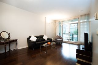 Photo 11: 305 1252 HORNBY Street in Vancouver: Downtown VW Condo for sale in "PURE" (Vancouver West)  : MLS®# R2498958