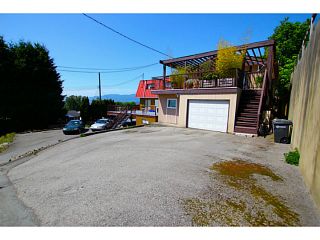 Photo 20: 4882 TRIUMPH Street in Burnaby: Capitol Hill BN House for sale (Burnaby North)  : MLS®# V1064595