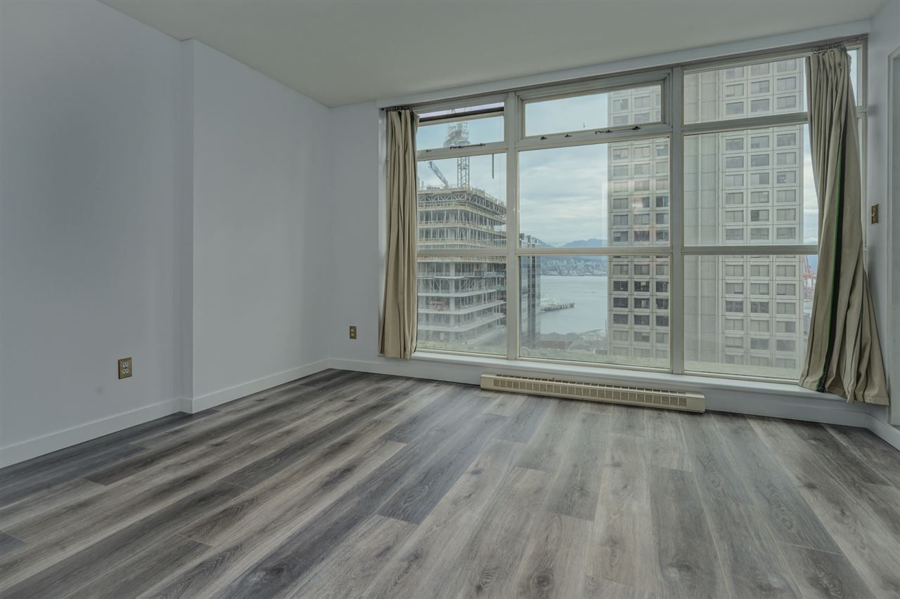 Main Photo: 1805 438 SEYMOUR STREET in : Downtown VW Condo for sale : MLS®# R2485506
