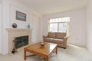 Photo 6: 401 288 Eltham Rd in View Royal: VR View Royal Row/Townhouse for sale : MLS®# 883864