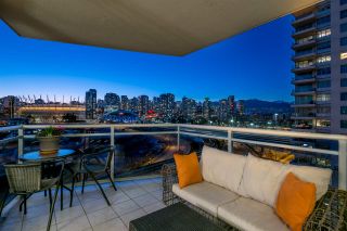 Photo 2: 1106 120 MILROSS Avenue in Vancouver: Downtown VE Condo for sale in "THE BRIGHTON" (Vancouver East)  : MLS®# R2455422