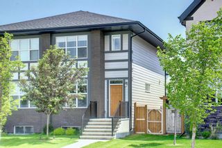 Photo 2: 837 Mahogany Boulevard SE in Calgary: Mahogany Semi Detached (Half Duplex) for sale : MLS®# A1230171