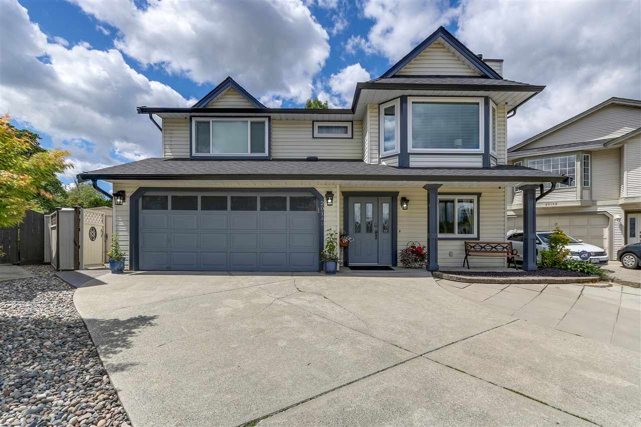 Main Photo: 20149 ASHLEY CRESCENT in : Southwest Maple Ridge House for sale : MLS®# R2278823