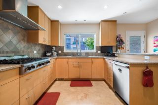 Photo 9: 6768 ASH Street in Vancouver: South Cambie House for sale (Vancouver West)  : MLS®# R2785949