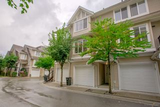Photo 3: 32 19141 124TH Avenue in Pitt Meadows: Mid Meadows Townhouse for sale in "MEADOWVIEW ESTATES" : MLS®# R2209397