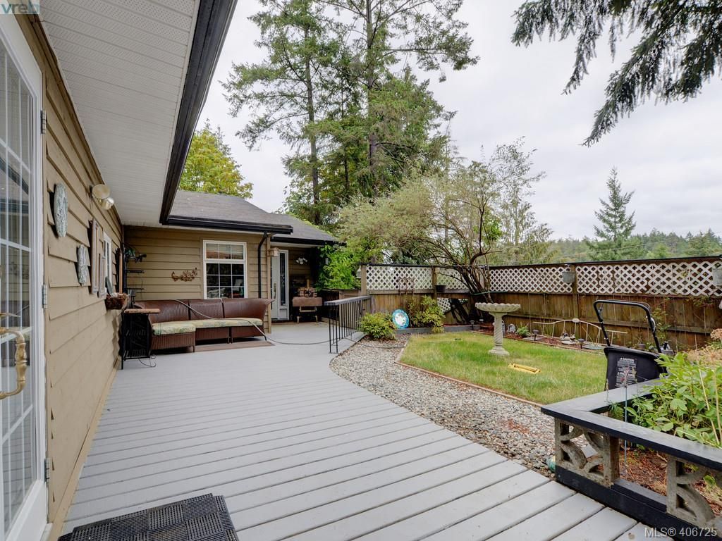 Photo 22: Photos: 2206 Millstream Rd in VICTORIA: La Florence Lake House for sale (Langford)  : MLS®# 808370
