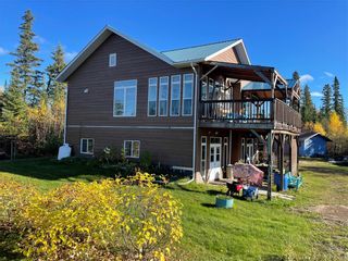Photo 1: 113 Playford Road in Cranberry Portage: R43 Residential for sale (R44 - Flin Flon and Area)  : MLS®# 202327941