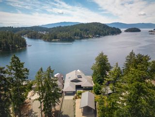 Photo 7: 5055 PANORAMA Drive in Garden Bay: Pender Harbour Egmont House for sale (Sunshine Coast)  : MLS®# R2776100