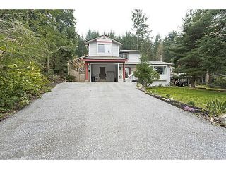 Photo 2: 1529 WHITE SAILS Drive: Bowen Island House for sale : MLS®# V1110930