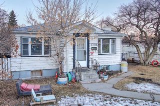 Photo 2: 1718 17 Avenue SW in Calgary: Scarboro Detached for sale : MLS®# A1053543