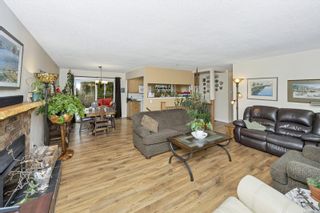 Photo 14: 3223 Willshire Dr in Langford: La Walfred House for sale : MLS®# 931265