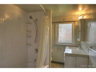 Photo 11: 3106 Balfour Ave in VICTORIA: Vi Burnside House for sale (Victoria)  : MLS®# 716627