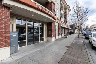 Photo 1: 106 2632 PAULINE Street in Abbotsford: Central Abbotsford Condo for sale in "YALE CROSSING" : MLS®# R2562294
