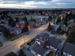 Photo 4: 3151 107 Avenue SW in Calgary: Cedarbrae Detached for sale : MLS®# A2079588