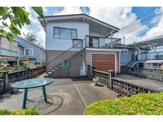 Photo 33: 2551 NAPIER STREET in Vancouver: Renfrew VE House for sale (Vancouver East)  : MLS®# R2593810