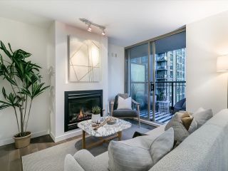 Photo 6: 1007 969 RICHARDS Street in Vancouver: Downtown VW Condo for sale in "Mondrian 2" (Vancouver West)  : MLS®# R2633132