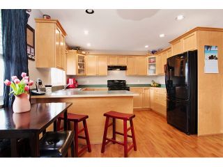 Photo 2: 11746 CREEKSIDE Street in Maple Ridge: Cottonwood MR House for sale : MLS®# V1108414