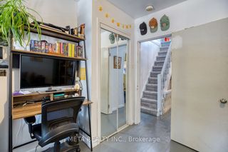Photo 11: 32 Macklem Avenue in Toronto: Little Portugal House (2 1/2 Storey) for sale (Toronto C01)  : MLS®# C8218700