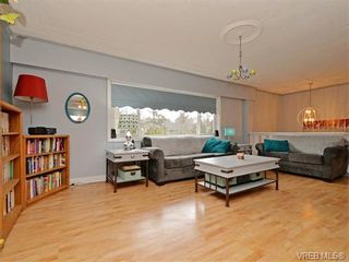 Photo 2: 1209 Alan Rd in VICTORIA: SW Layritz House for sale (Saanich West)  : MLS®# 751985