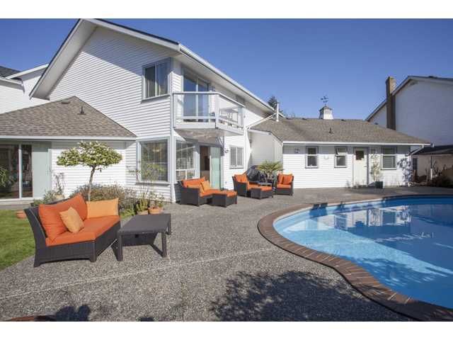 Main Photo: 13065 19 AV in Surrey: Crescent Bch Ocean Pk. House for sale (South Surrey White Rock)  : MLS®# F1437220