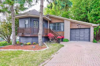 Photo 1: 60 Hillview Drive in Newmarket: Bristol-London House (Bungalow) for sale : MLS®# N7010840