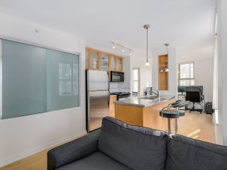 Photo 8: 1602 969 RICHARDS Street in Vancouver: Downtown VW Condo for sale in "MONDRIAN 2" (Vancouver West)  : MLS®# R2060003