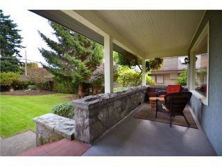 Photo 8: 5897 MACDONALD Street in Vancouver: Kerrisdale House for sale in "KERRISDALE" (Vancouver West)  : MLS®# V931581