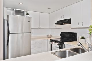 Photo 7: 1405 828 AGNES Street in New Westminster: Downtown NW Condo for sale in "WESTMINSTER TOWERS" : MLS®# R2347649