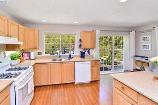 Photo 7: 3734 Epsom Dr in VICTORIA: SE Cedar Hill House for sale (Saanich East)  : MLS®# 817100