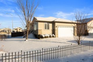 Photo 1: 498 Pacific Crescent: Fort McMurray Detached for sale : MLS®# A2019079