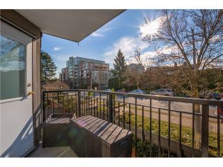 Photo 2: # 208 555 W 14TH AV in Vancouver: Fairview VW Condo for sale (Vancouver West)  : MLS®# V1119686
