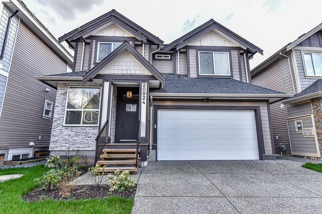 Main Photo: 20924 81 Avenue in Langley: Willoughby Heights House for sale : MLS®# R2045651