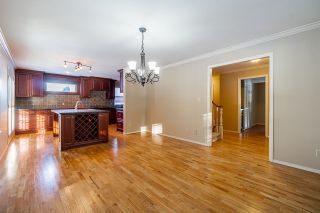 Photo 9: 30213 DOWNES Road in Abbotsford: Bradner House for sale : MLS®# R2830462